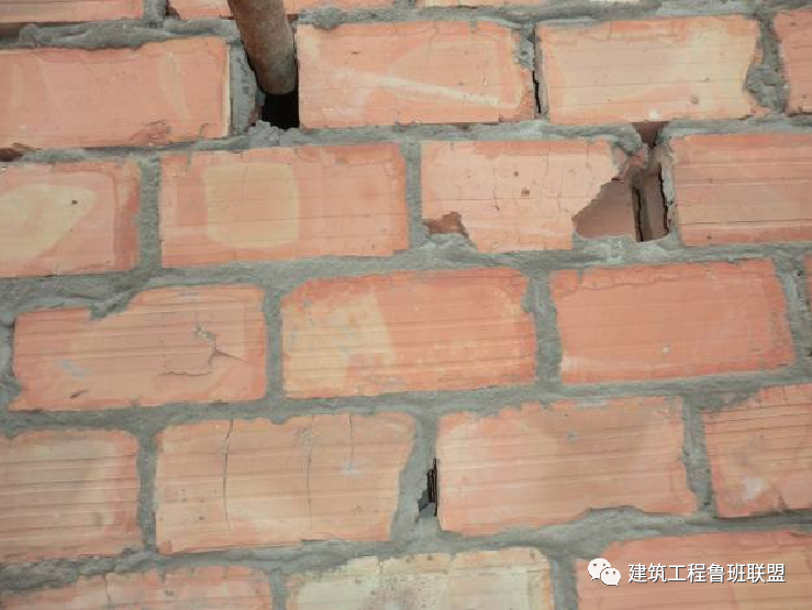 墙面为什么总开裂?15个原因,施工请注意! 第4张 墙面为什么总开裂?15个原因,施工请注意! 第4张