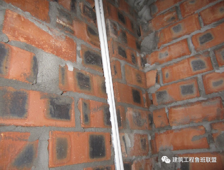 墙面为什么总开裂?15个原因,施工请注意! 第16张 墙面为什么总开裂?15个原因,施工请注意! 第16张